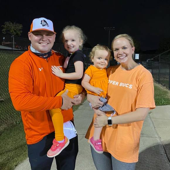 Profile Picture of Dustin Edgar (@dedgar22) on Poshmark