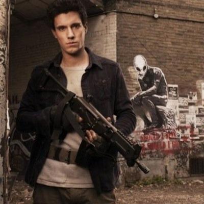 Profile Picture of Hal Mason. (@FallingGallant) on Twitter