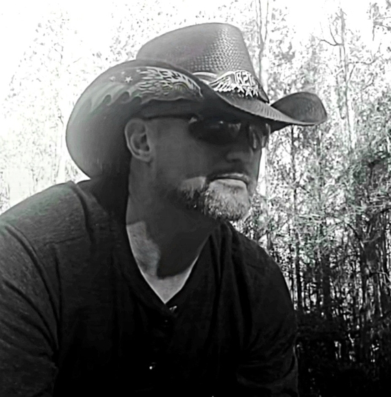 Profile Picture of Phillip Purnell (@phillippurnell) on Poshmark