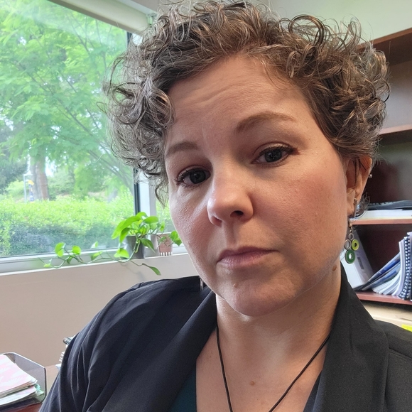 Profile Picture of Shawna Lubs (@slubs5) on Poshmark