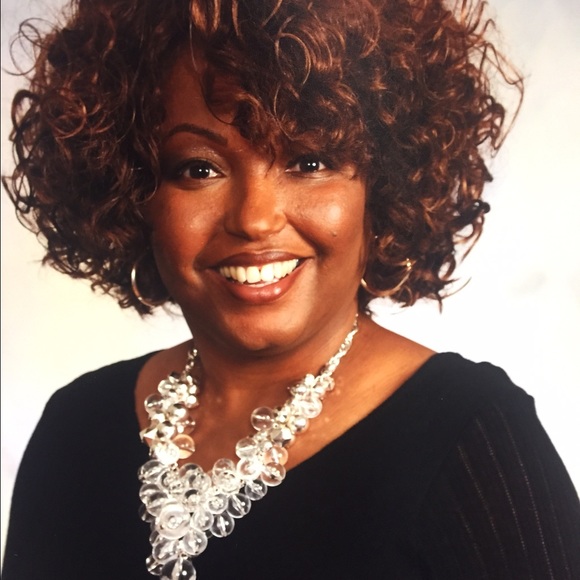 Profile Picture of Marcella Evans (@marcellaevans) on Poshmark