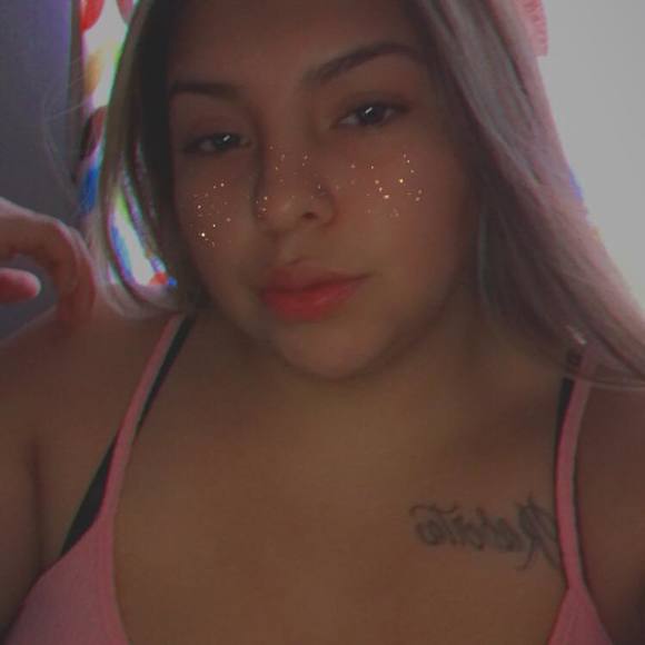 Profile Picture of Jessica Alvarado (@jessicaalvar414) on Poshmark