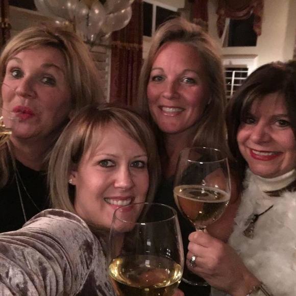 Profile Picture of Barb Jaquith (@bjaquith5280) on Poshmark