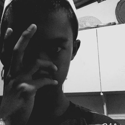 Profile Picture of Niru Jade Mendiola (@JadeMixrock) on Twitter