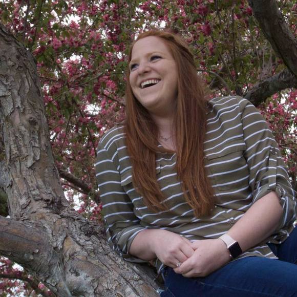 Profile Picture of Kellie Wittig (@kellwittig) on Poshmark