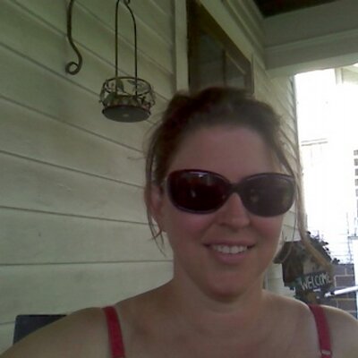 Profile Picture of Nikki Case (@nikcse) on Twitter