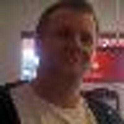 Profile Picture of Garry Parton (@papiG2112) on Twitter