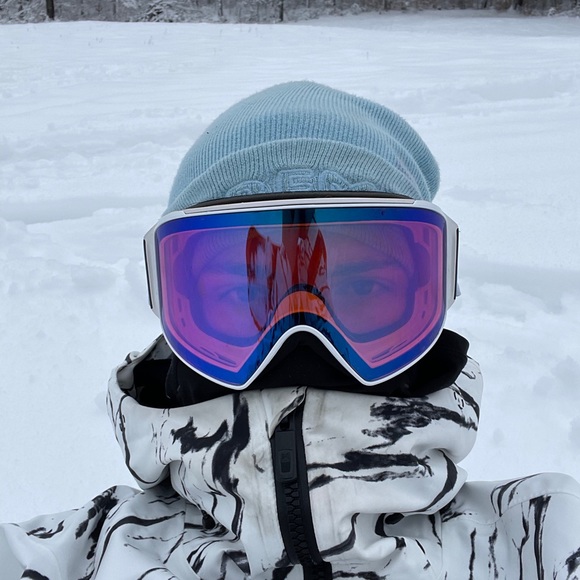 Profile Picture of Josh Warren (@talldwarff) on Poshmark