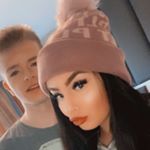 Profile Picture of L e a h M c C l o s k e y | 🐶 (@leah_mc_closkey) on Instagram