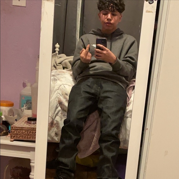 Profile Picture of Joshua Gutierrez (@bigdaddyjosh13) on Poshmark