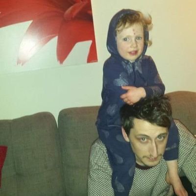 Profile Picture of Michael Hoey (@michaelhoey) on Twitter