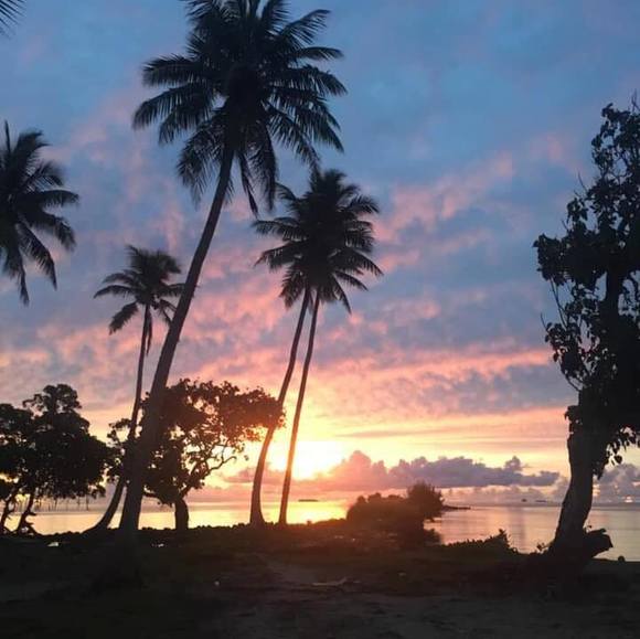 Verne Verna - Poshmark Profile Picture of Verne Verna (@vernajok) on Poshmark