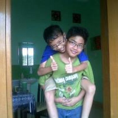 Profile Picture of David Edison (@Davidedison22) on Twitter