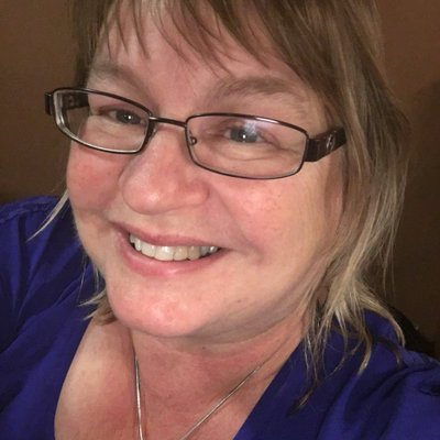 Profile Picture of Elizabeth May Maher (@ElizabethMay151) on Twitter