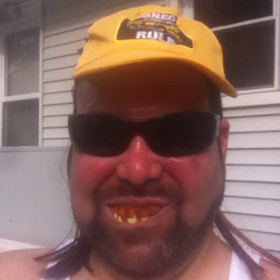 Profile Picture of Mike Spagnuolo (@daddyspags) on Twitter