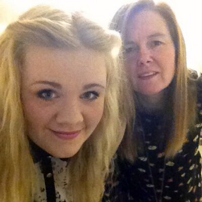 Profile Picture of It'sjulie.xo (@Julie_TheBlades) on Twitter