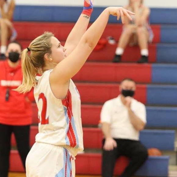 Profile Picture of Melissa Merrix (@merrix6) on Poshmark