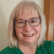 Profile Picture of Laurie Bader (@laurielbader) on Youtube