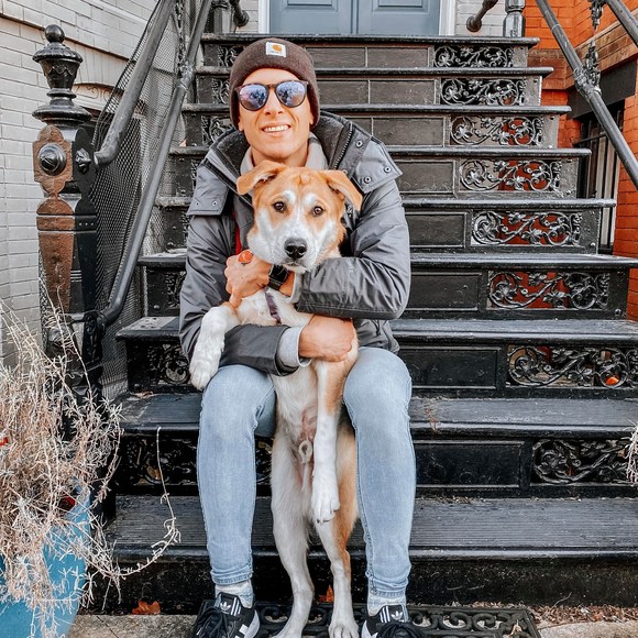 Profile Picture of Ryan Varick (@ryanvarick) on Poshmark