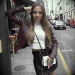 Profile Picture of 🌹 Carrie Abramson (@lekusanee) on Instagram