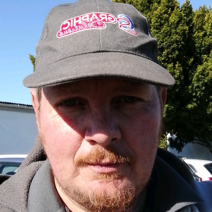 Profile Picture of Carl Van Eden (@carleben) on Tiktok