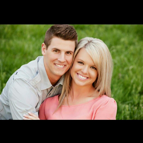 Profile Picture of Brittany Tanzie (@bktanz) on Poshmark