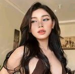 Profile Picture of Amish Claire (@Amish-Claire) on Facebook