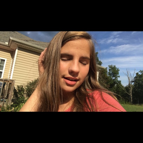 Profile Picture of Keira Boynton (@kbb71007) on Poshmark