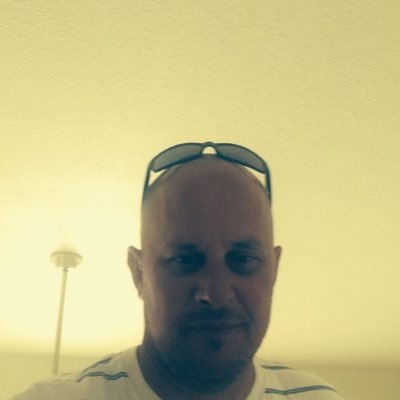 Profile Picture of Mike Woods (@Mikewoo10084369) on Twitter