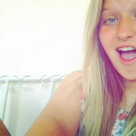 Profile Picture of Ellie Appleton (@ellieappleton) on Pinterest
