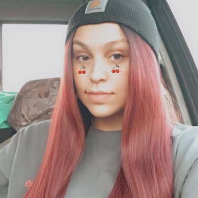 Profile Picture of Hope Everett (@HopeEverett20) on Twitter