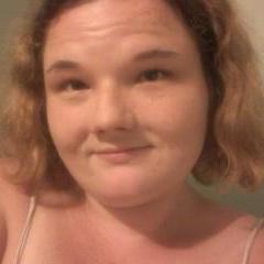 Profile Picture of Lilly Holmes (@itsslillyyyy) on Twitter