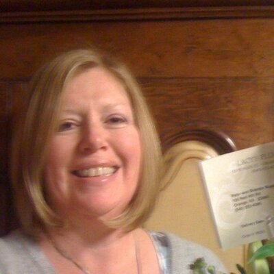 Profile Picture of Brenda Wooten (@konadog15) on Twitter