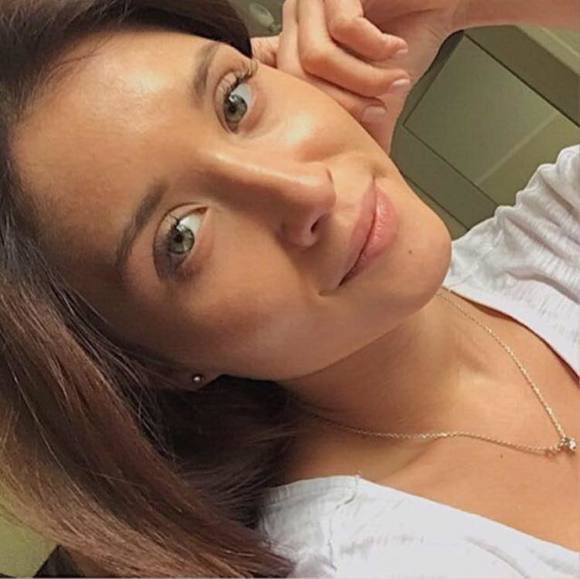 Profile Picture of Anastasiya Mishenkova (@amishenkova) on Poshmark