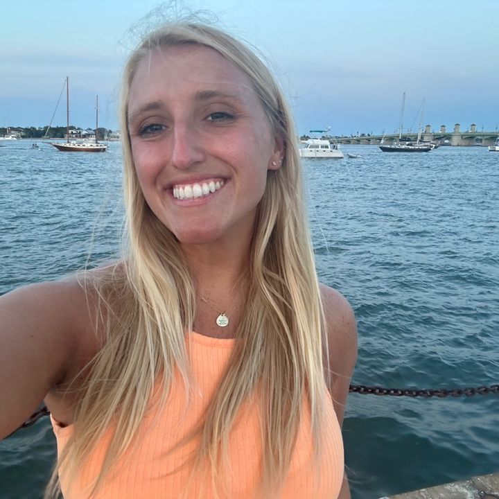 Suzanne Thibault - Tiktok Profile Picture of Suzanne Thibault (@@suzannethibault) on Tiktok