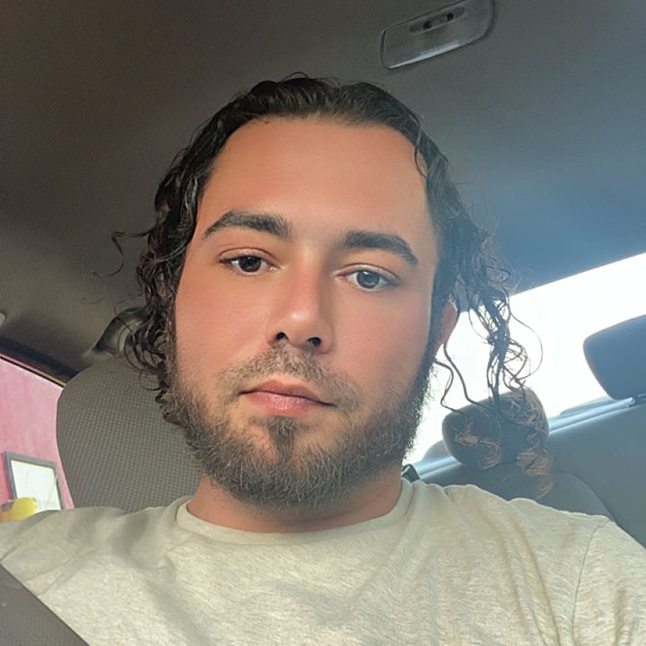 Profile Picture of Michael kernechel (@th3cabl3guy) on Tiktok