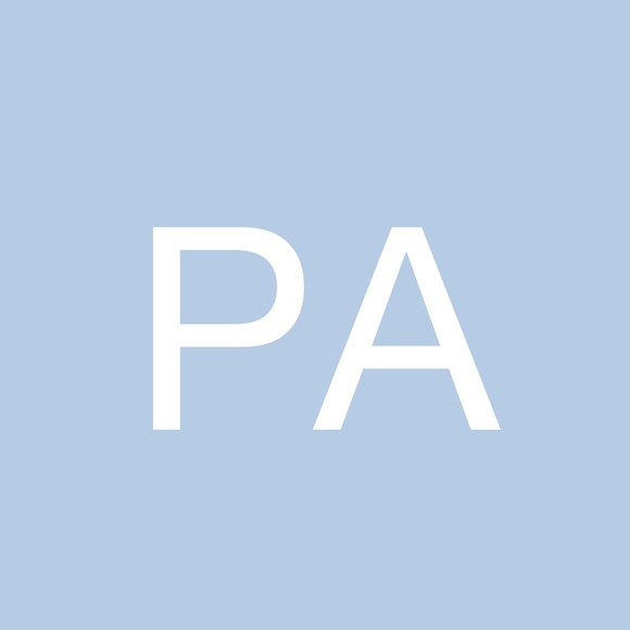 Profile Picture of Pamela Andrews (@pamelaandrew416) on Poshmark