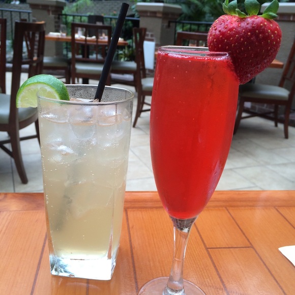 Profile Picture of Michelle Ankrum (@michellea58) on Poshmark