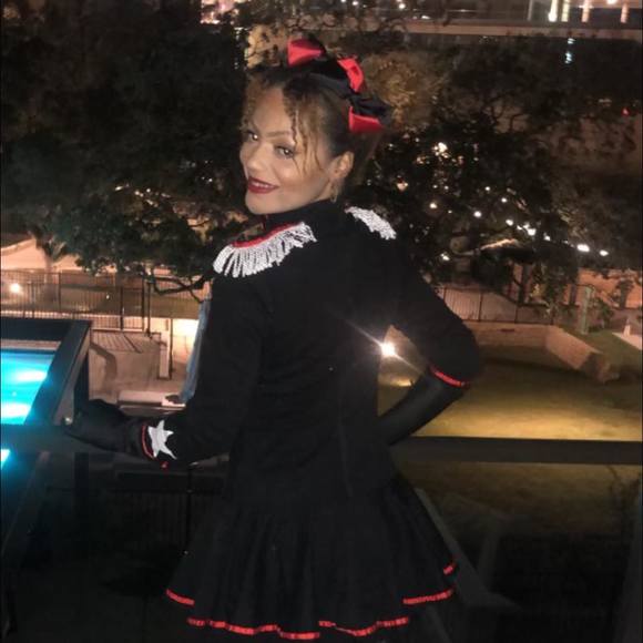 Profile Picture of Nicholette Michelle (@miznic123) on Poshmark