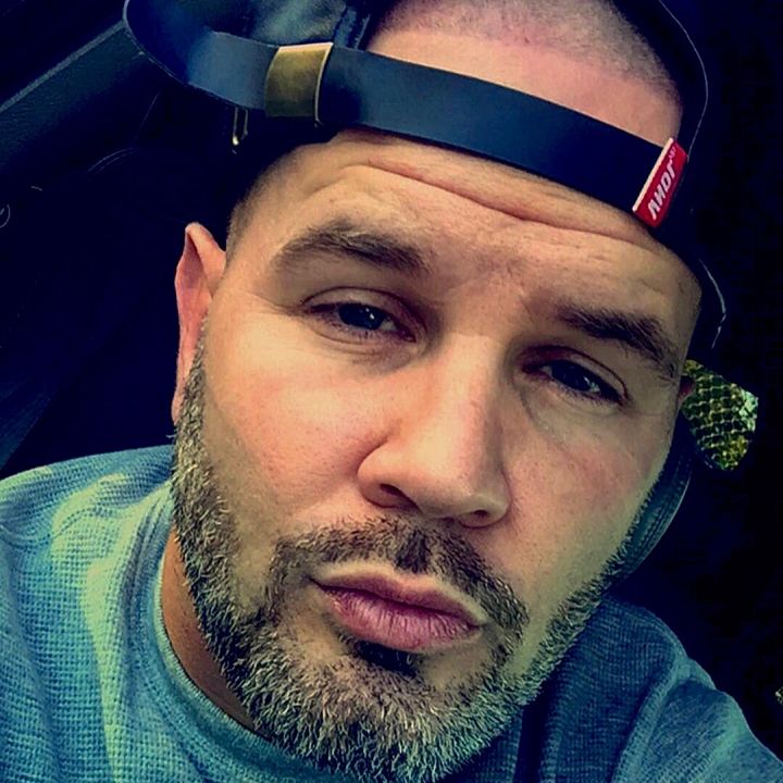 Profile Picture of Buckk (@davidmorro) on Tiktok