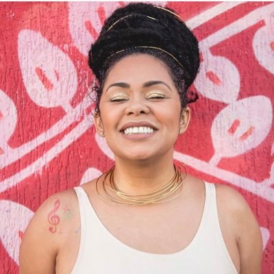 Profile Picture of Fabíola Machado (@Fabiolacant) on Twitter