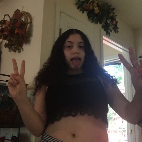 Jocelyn Matthews - Poshmark Profile Picture of Jocelyn Matthews (@jocelyn4004) on Poshmark