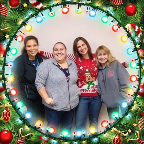 Profile Picture of Alexandria Pettit (@missdriaa) on Poshmark