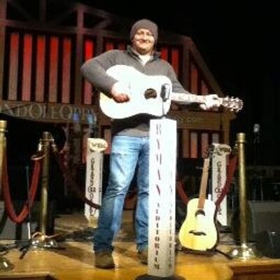 Profile Picture of Josh McKinley (@JoshMcKinley3) on Twitter