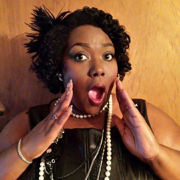 Tomica Fontelroy-linzer - Poshmark Profile Picture of Tomica Fontelroy-linzer (@fontelroy1) on Poshmark