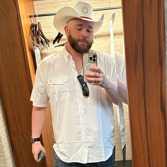 Profile Picture of Jacob Scott (@jakers509) on Poshmark