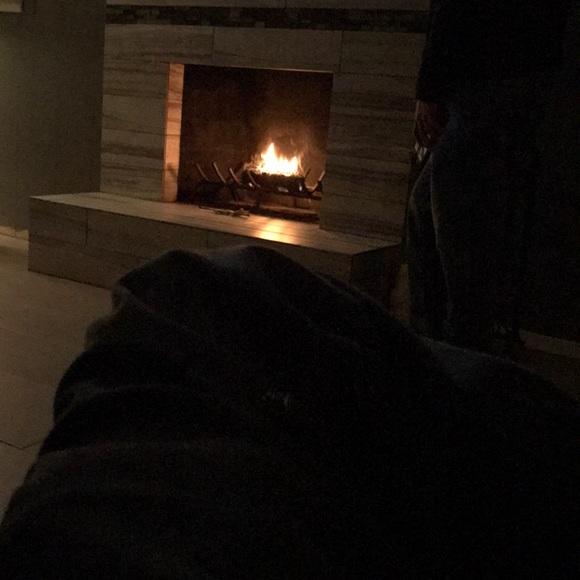 Profile Picture of Mark Reyes (@markking21) on Poshmark