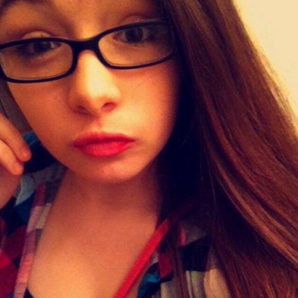 Profile Picture of Sarah Bielefeldt (@sheloves2dance) on Poshmark