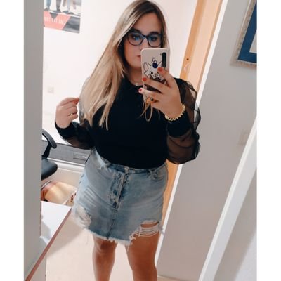 Profile Picture of Iris 💕 (@Iris_StayStrong) on Twitter