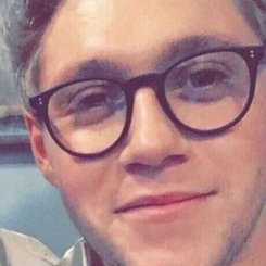 Profile Picture of Sari Smith (@smithsarihoran) on Twitter